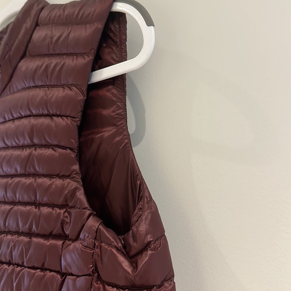 Women’s Arc’teryx Nexis Vest - Picture 4 of 12